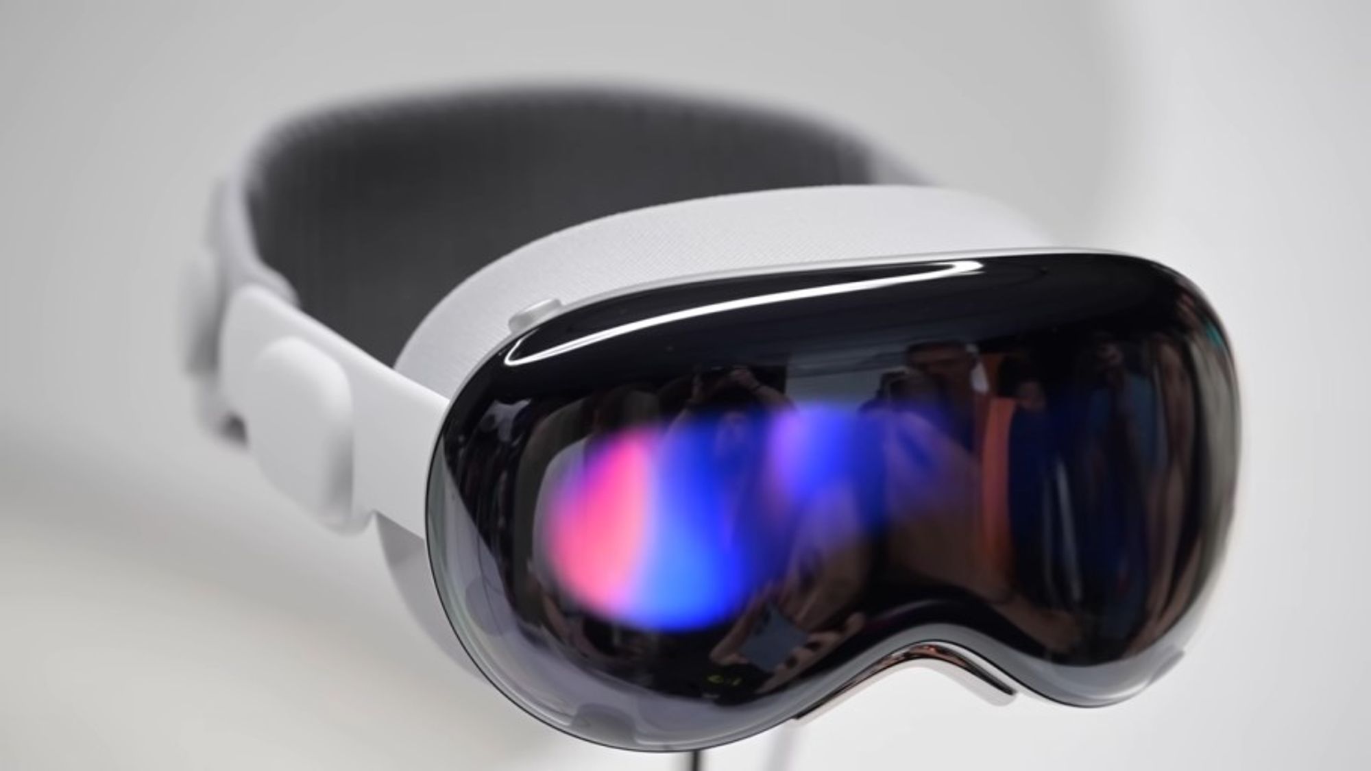 애플 비전프로 출시! 메타버스 전성기 도래할까?(메타버스 동향, 게임) | IT 뉴스레터, 아티클, 개념정리부터 취업꿀팁까지 | 부트텐트